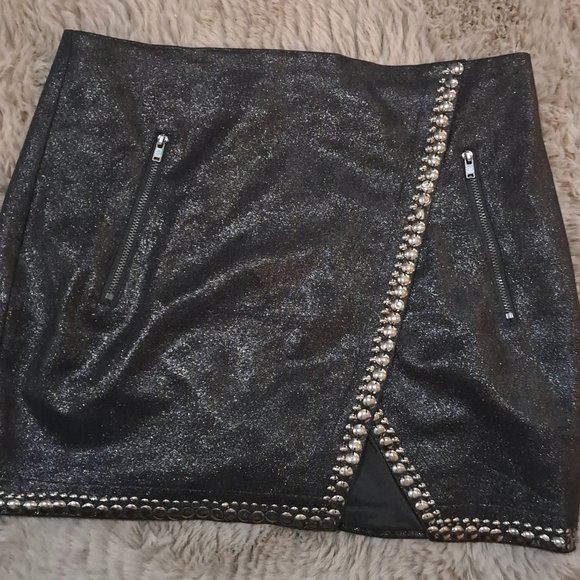 Bebe Black Mini Skirt Studded Trim - Picture 1 of 3